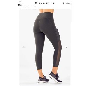 Fabletics Mila High Waisted Pocket Capri!